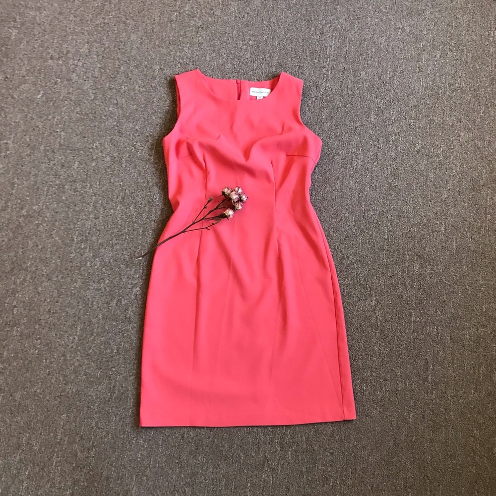 Women’s Dress EUC